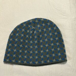 Quality Gray Adult Toboggan with Blue Lightning Bolts
